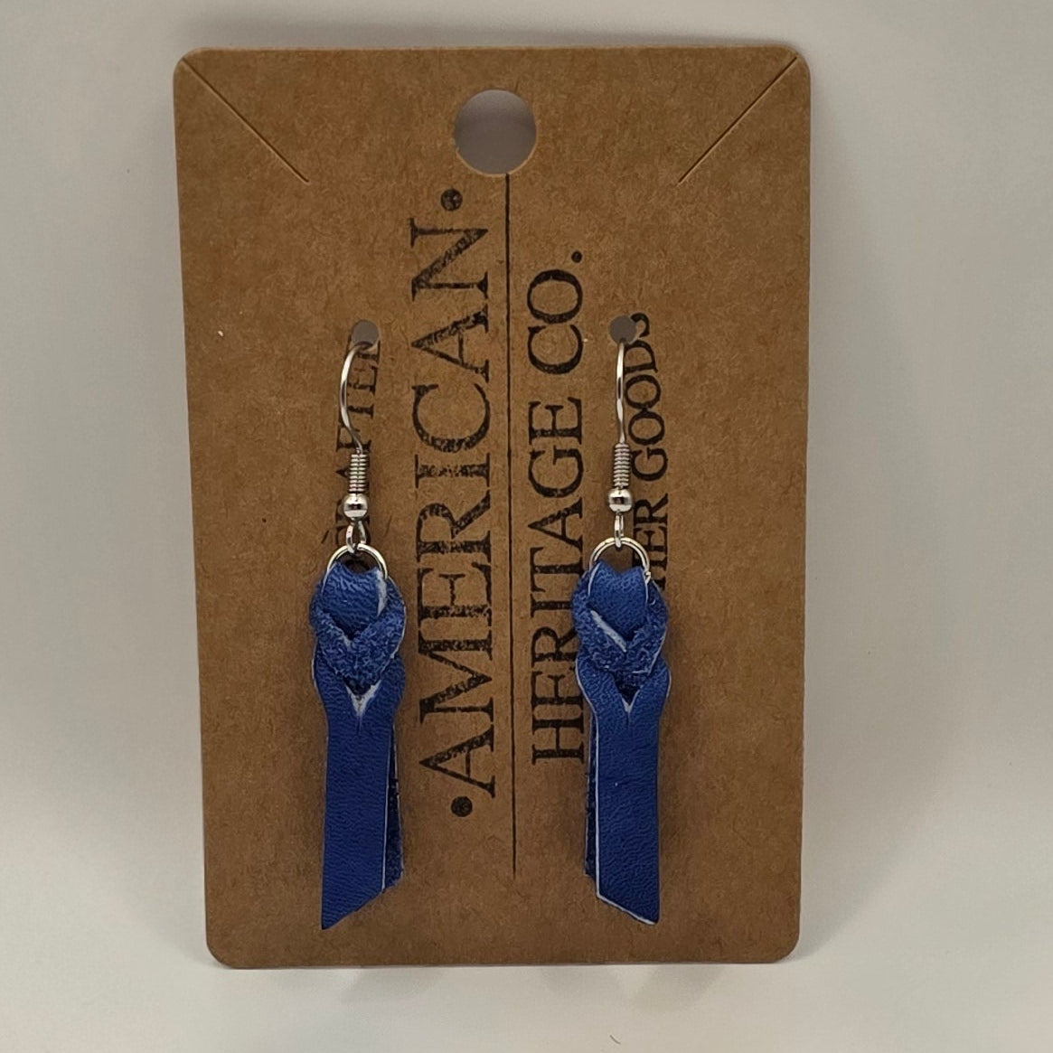Blue Bleed Knot with Surgical Steel Post #230