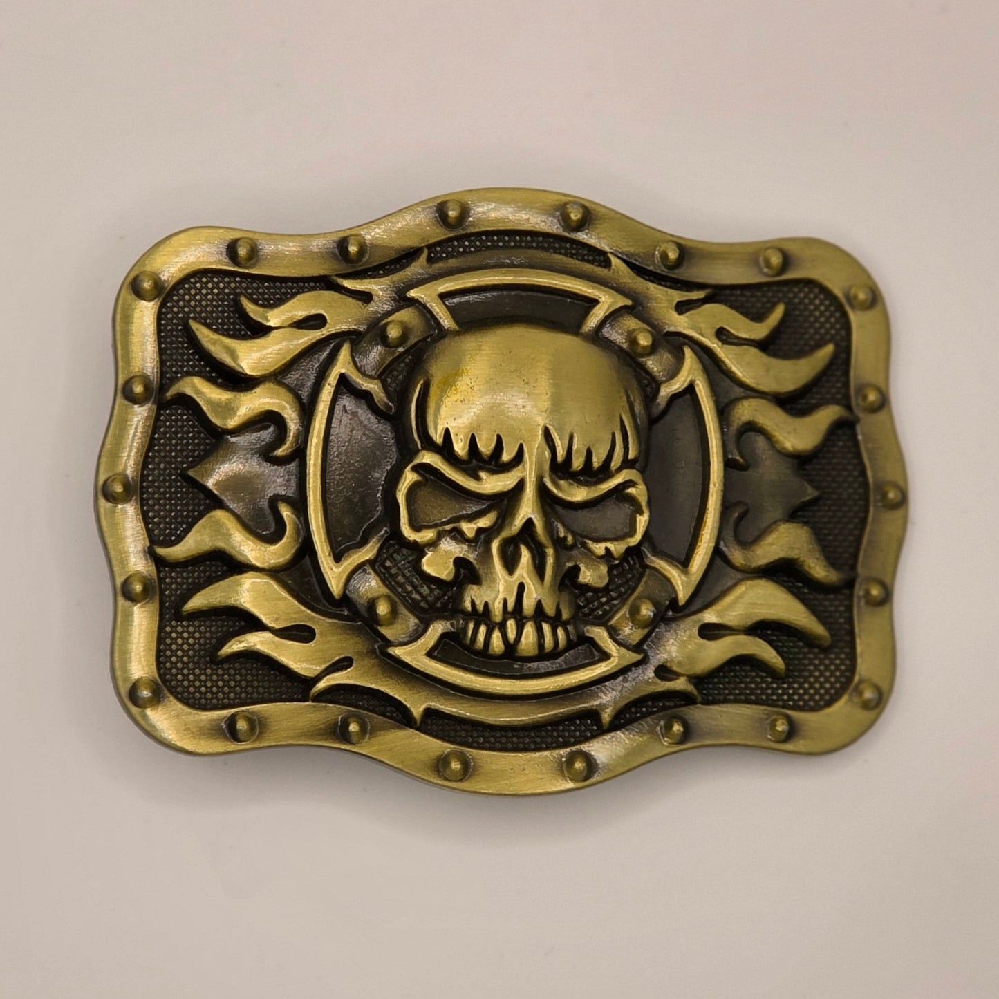 Flaming Skull And Crossbones- Western Novelty Belt Buckle #309